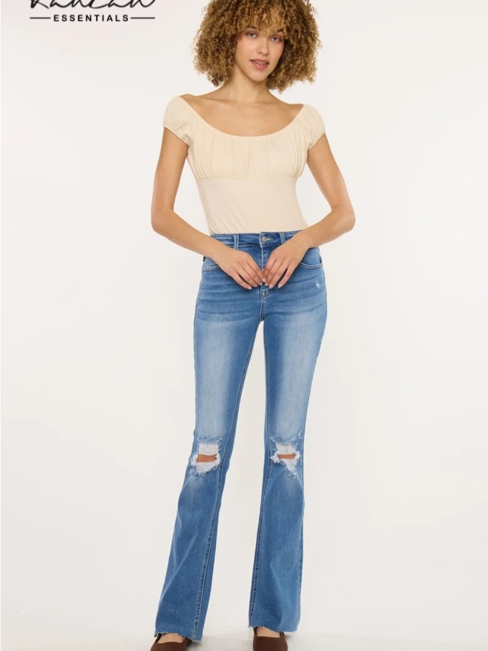 KanCan Eva 11/29 Essentials High Rise Bootcut. 💙
